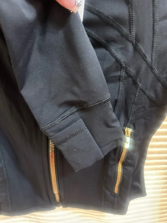 cropped black lululemon define jacket. 1:1 high quality - Picture 7 of 9